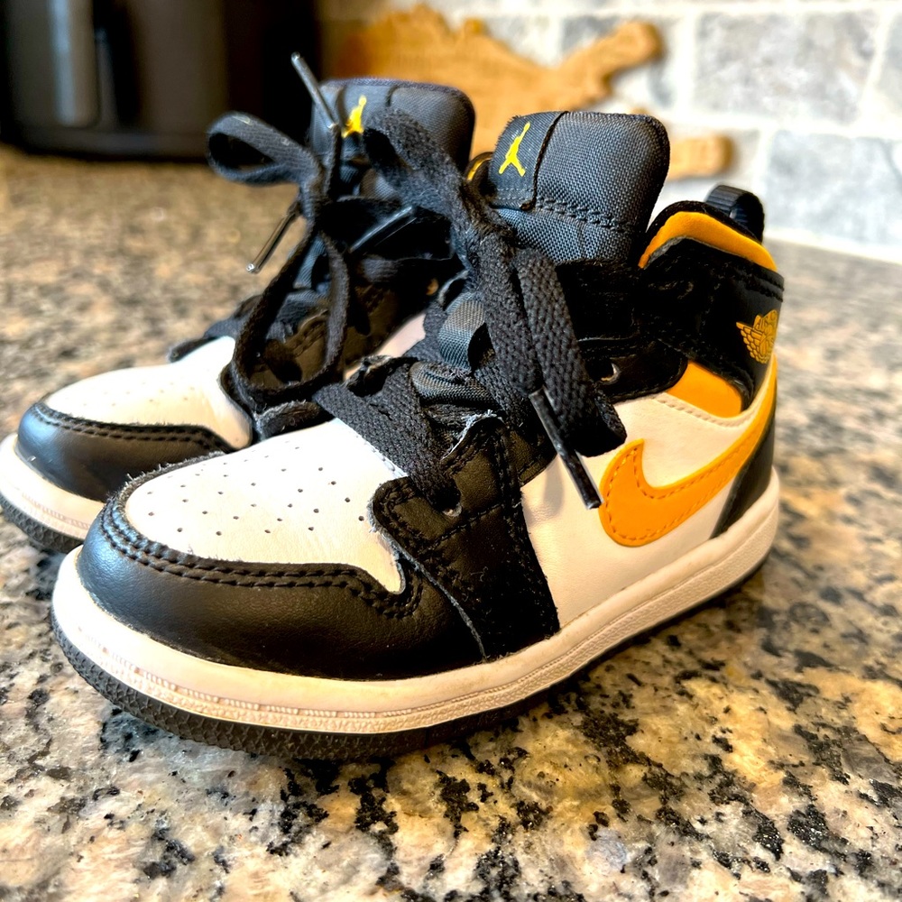 Toddler Size 8 Nike Jordan’s - Barely Worn